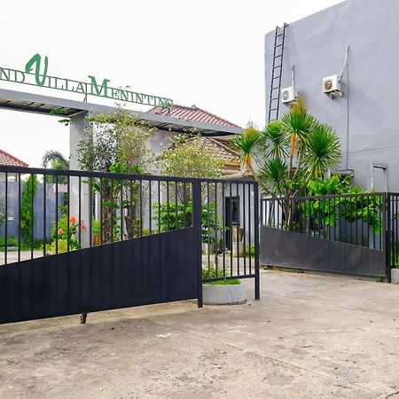 Oyo 2284 Grand Villa Meninting Montongbuwoh Eksteriør bilde